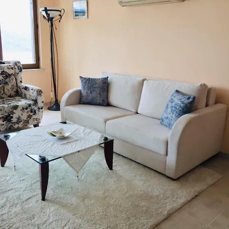 Apartment Kadyanda